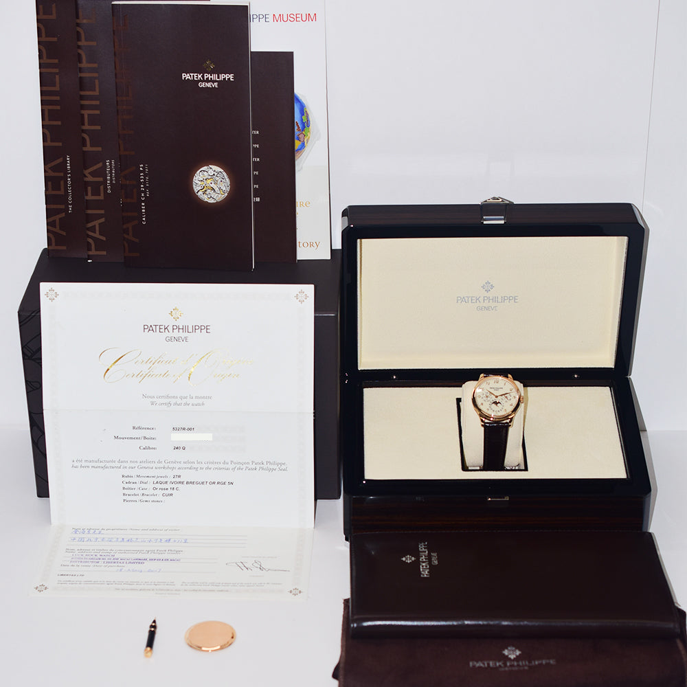 Patek Philippe Complications 5327R-001