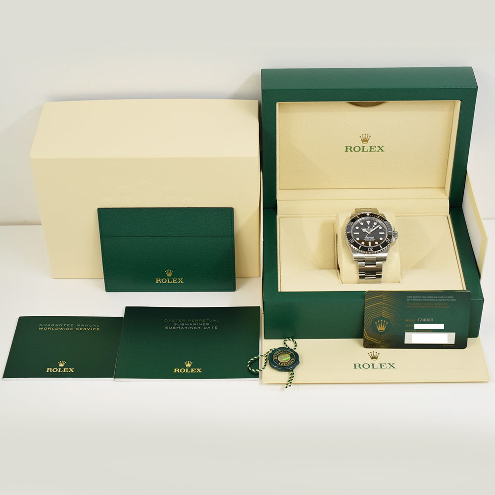 Rolex Submariner (No Date) 124060