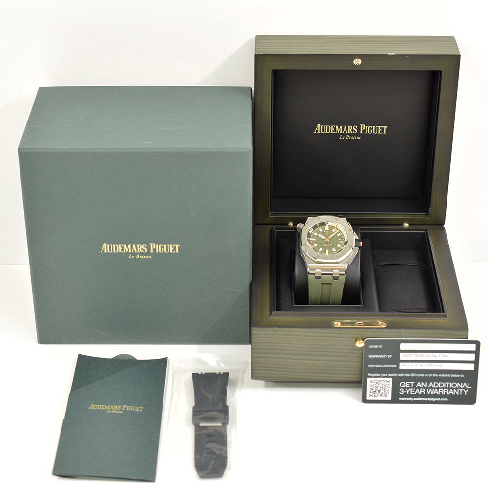 Audemars Piguet Royal Oak Offshore Diver 15720ST.OO.A052CA.01