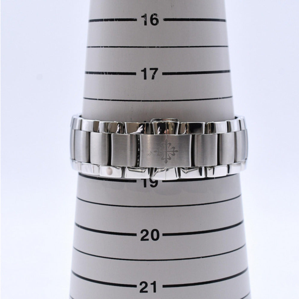 Patek Philippe Complications 5905/1A-001