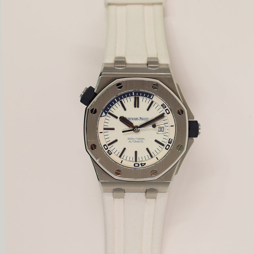 Audemars Piguet Royal Oak Offshore 15710ST.OO.A010CA.01