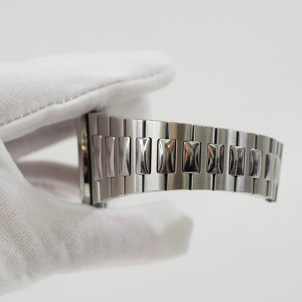 Patek Philippe Nautilus 5712/1A-001