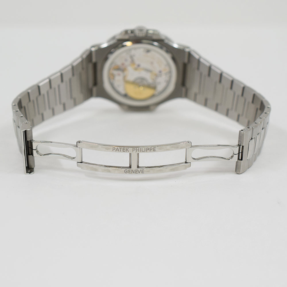 Patek Philippe Nautilus 5712/1A-001