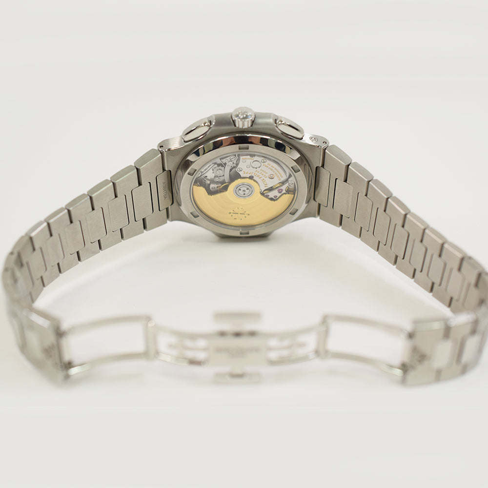 Patek Philippe Nautilus 5990/1A-011