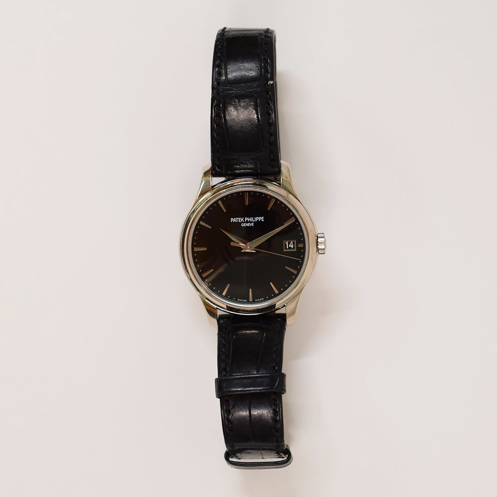 Patek Philippe Calatrava 5227G-010
