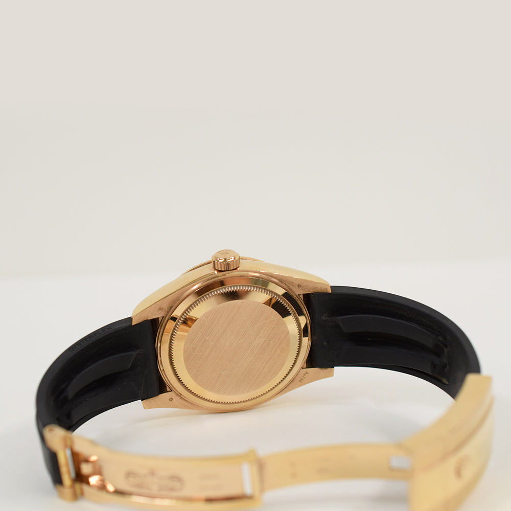 Rolex Sky-Dweller 326235
