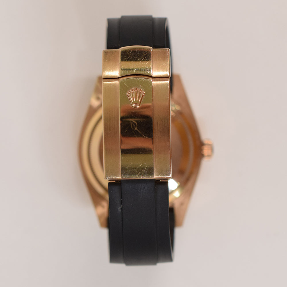 Rolex Sky-Dweller 326235