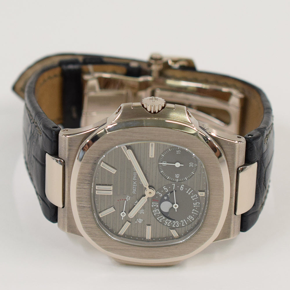 Patek Philippe Nautilus 5712G-001