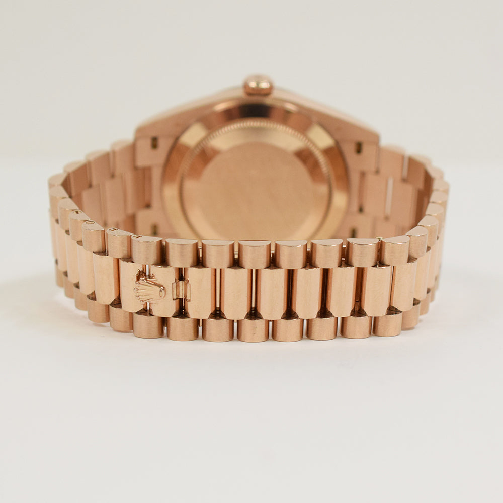 Rolex Day-Date 40 228235A