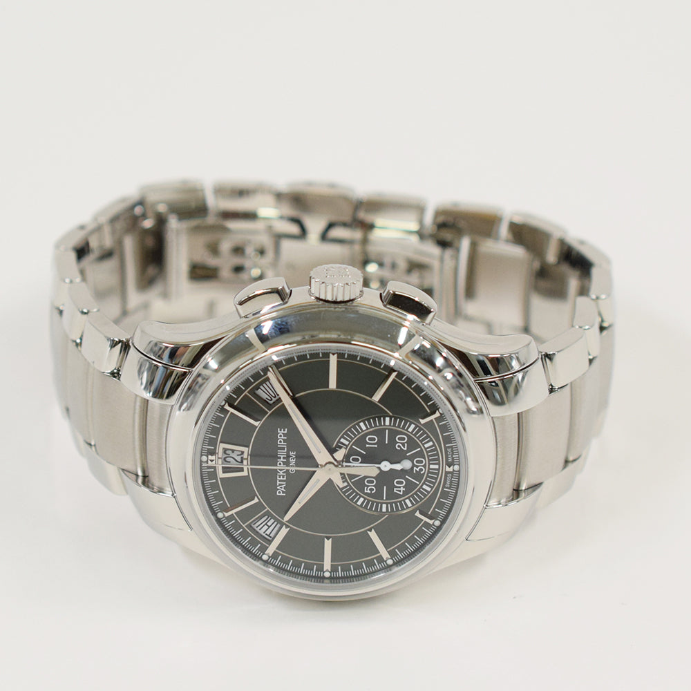 Patek Philippe Complications 5905/1A-001