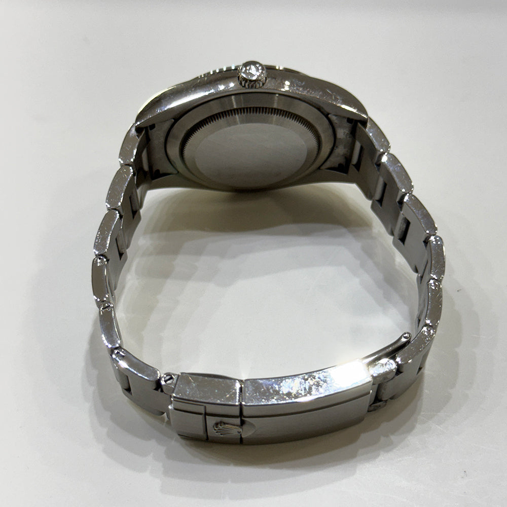 Rolex Explorer 214270