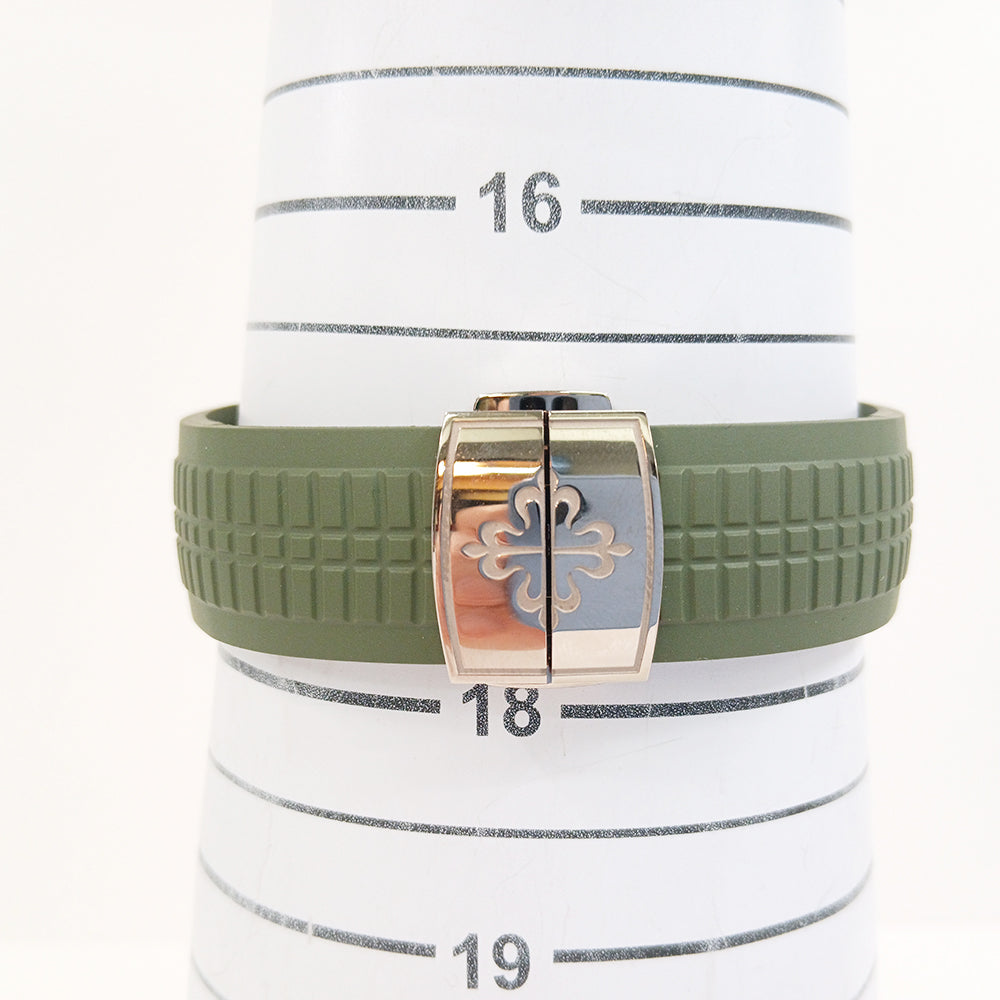 Patek Philippe Aquanaut 5168G-010