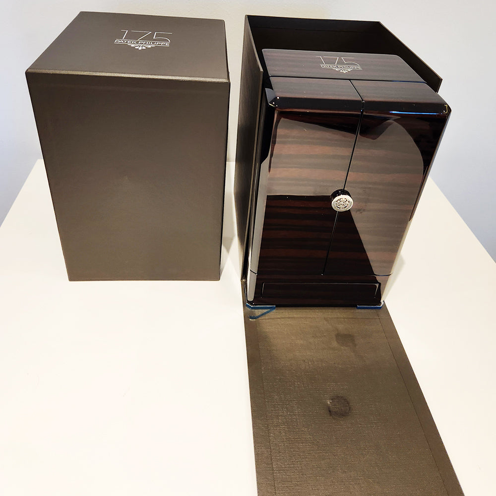 Patek Philippe World Time 5575G-001