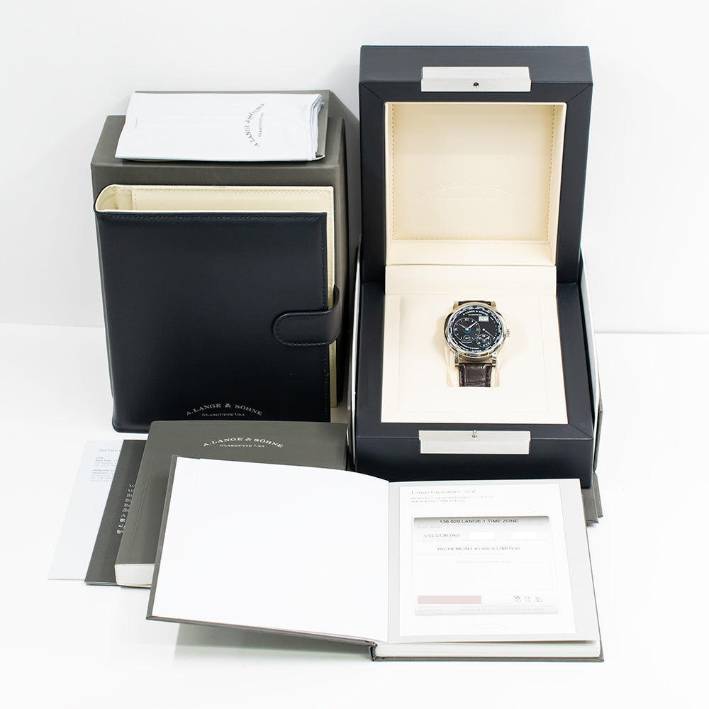 A. Lange &  Söhne Lange 1 Time Zone 136.029