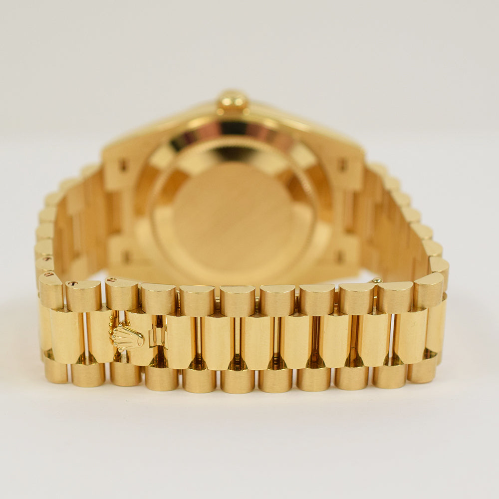 Rolex Day-Date 40 228238