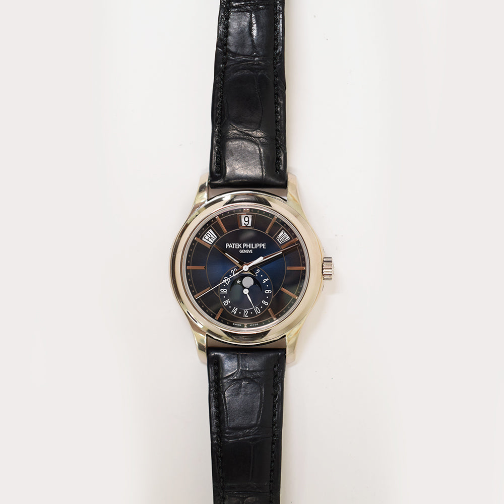 Patek Philippe Complications 5205G-013