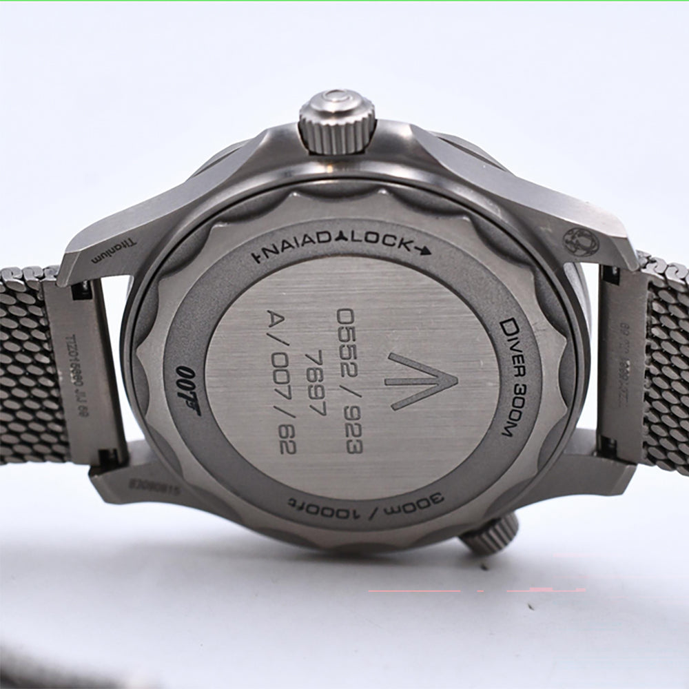 Omega Seamaster Diver 300 M 007 210.90.42.20.01.001