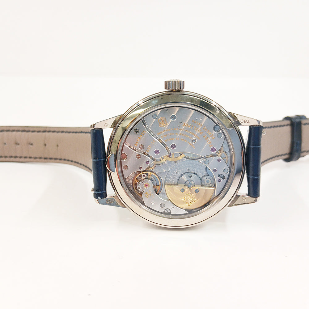 Patek Philippe Annual Calendar 5235G-001