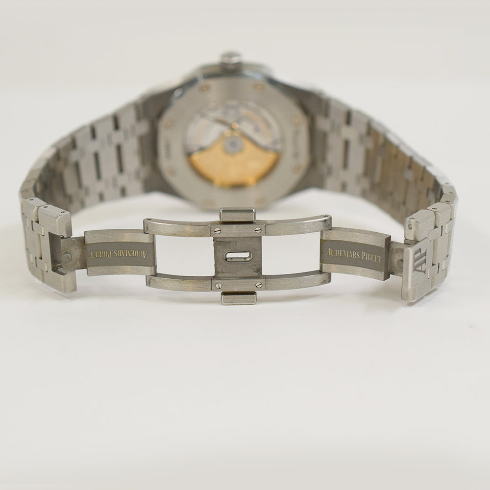 Audemars Piguet Royal Oak 15400ST.OO.1220ST.04