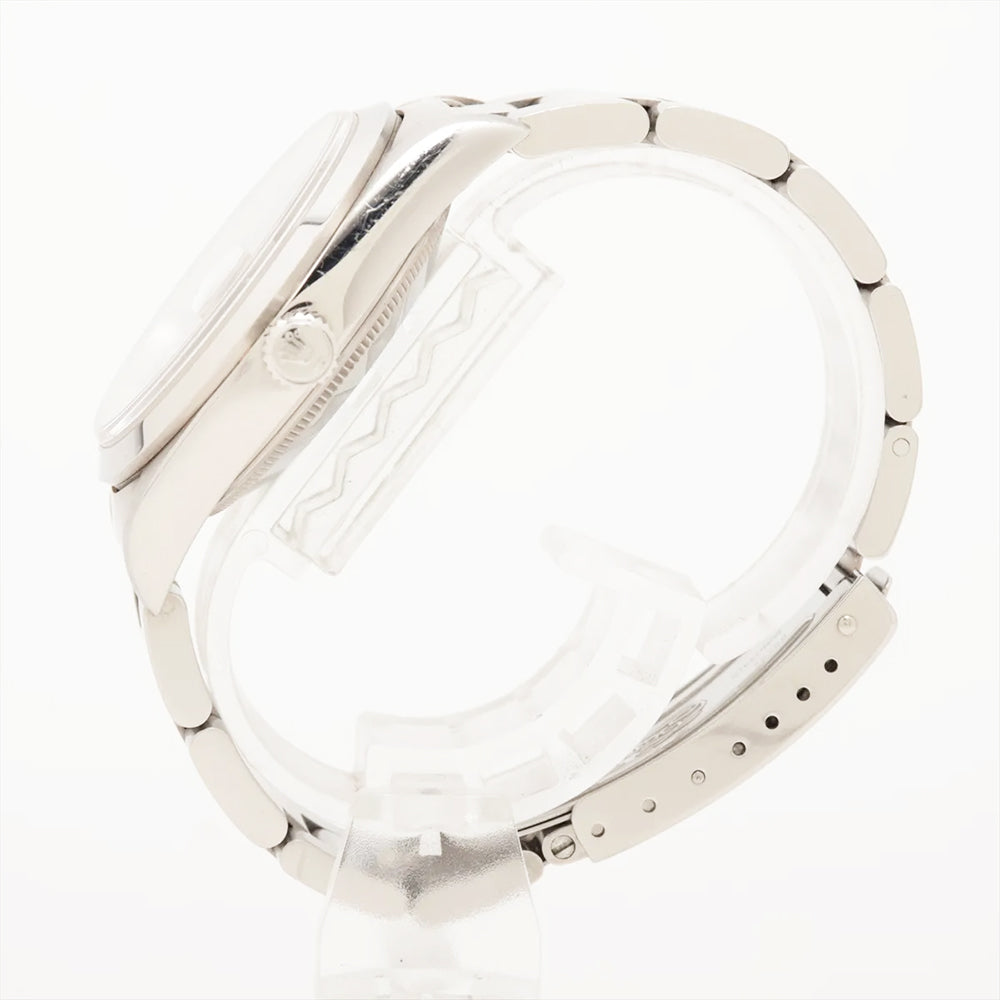 Rolex Oyster Perpetual Date 15200