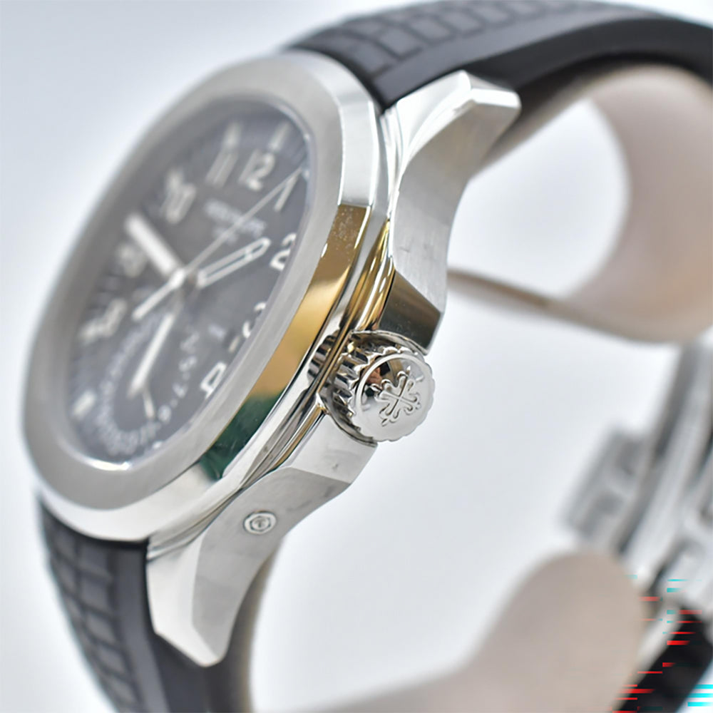 Patek Philippe Aquanaut 5164A-001