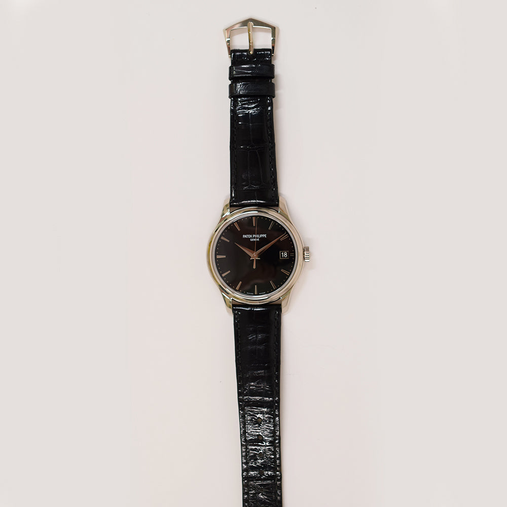 Patek Philippe Calatrava 5227G-010