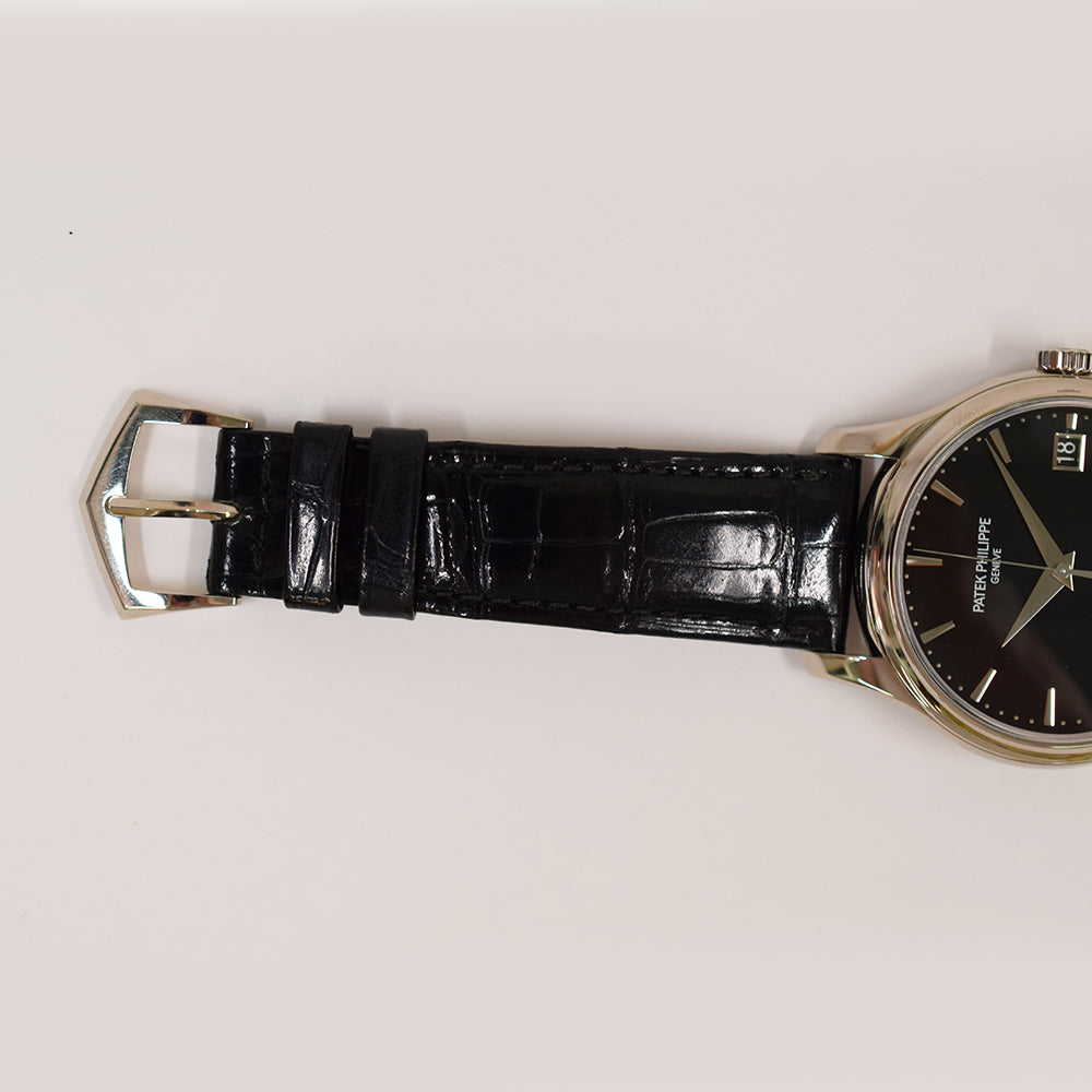 Patek Philippe Calatrava 5227G-010