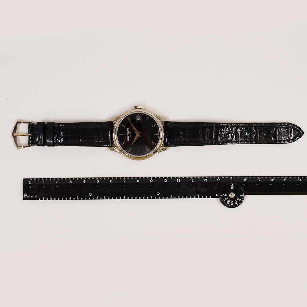 Patek Philippe Calatrava 5227G-010