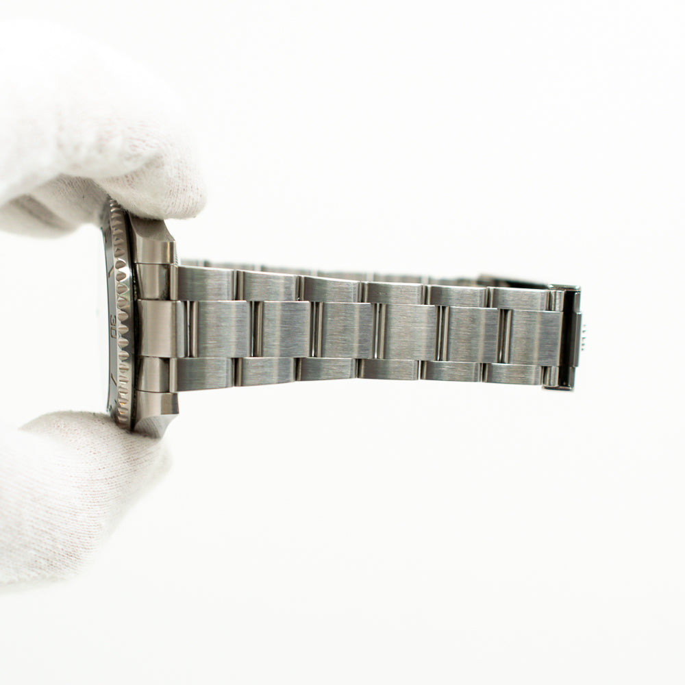 Rolex Submariner (No Date) 114060