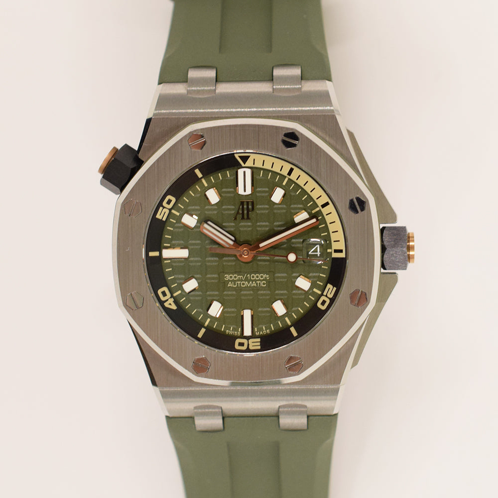 Audemars Piguet Royal Oak Offshore Diver 15720ST.OO.A052CA.01