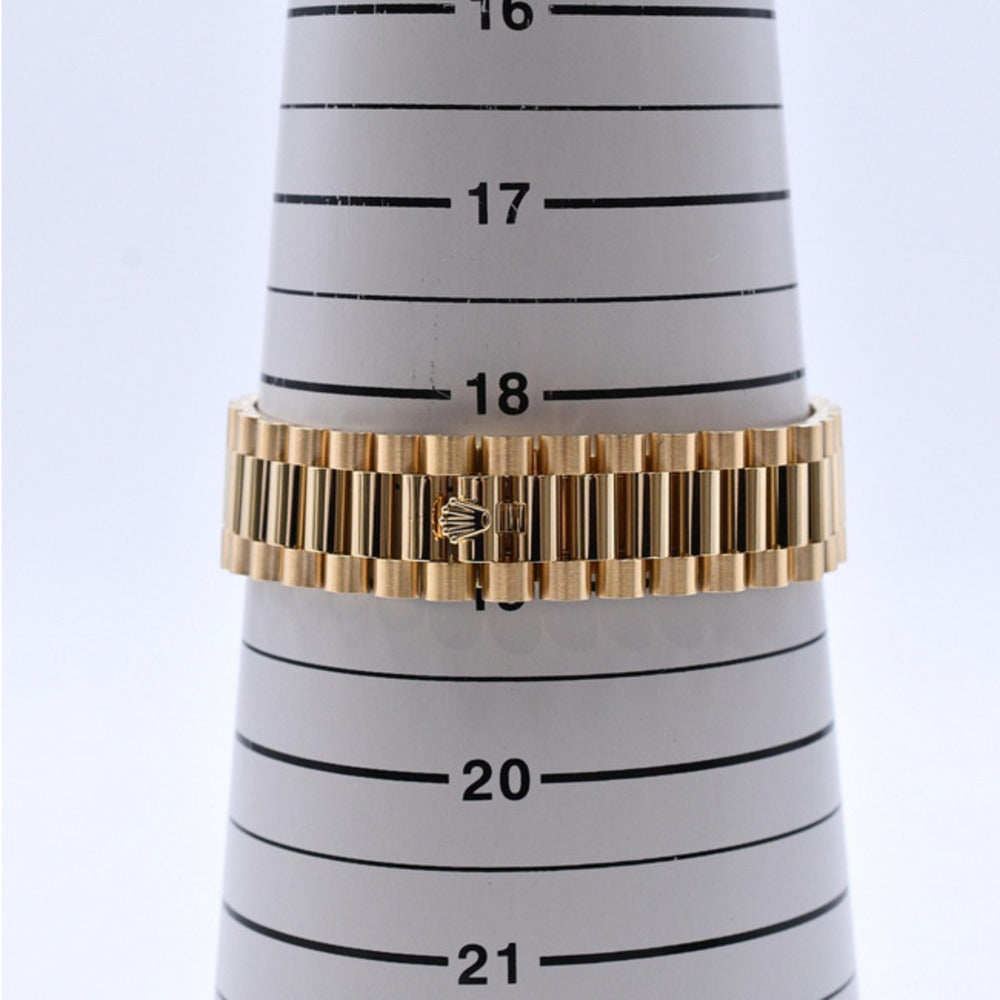 Rolex Day-Date 40 228238