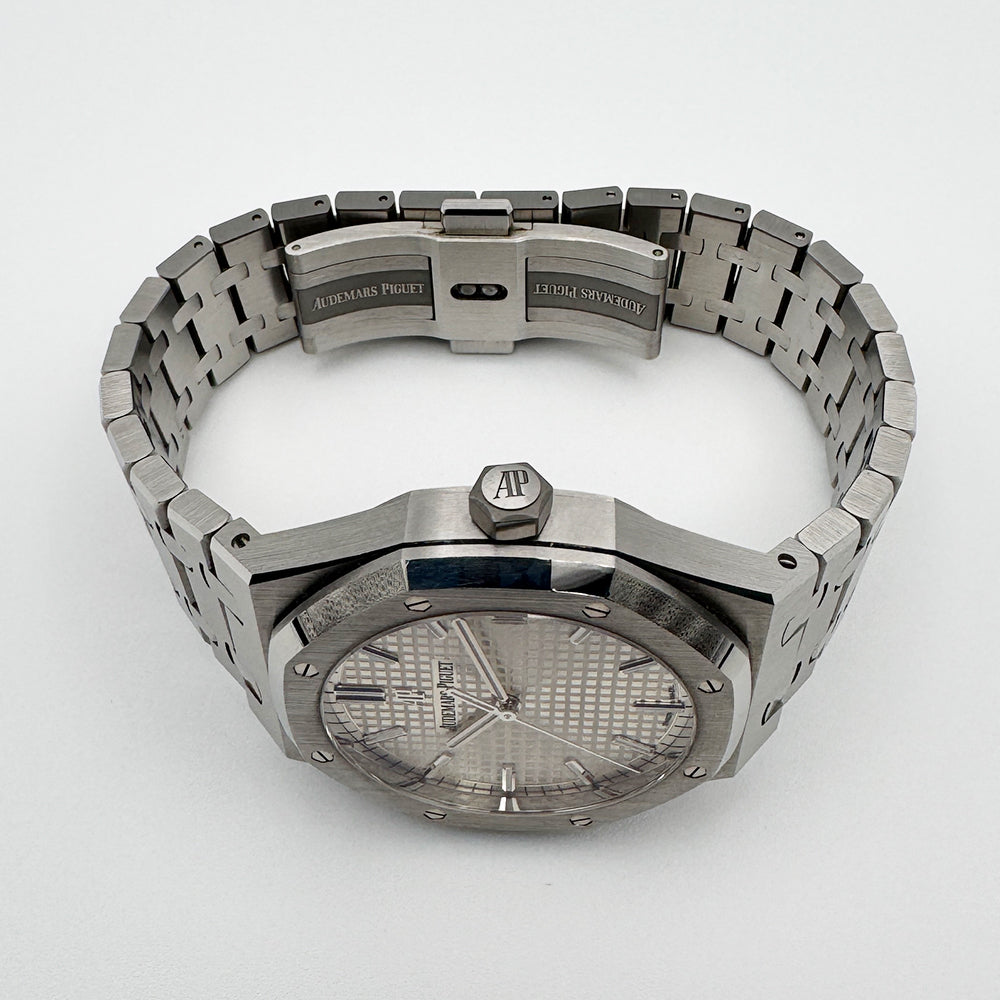 Audemars Piguet Royal Oak 15500ST.OO.1220ST.04
