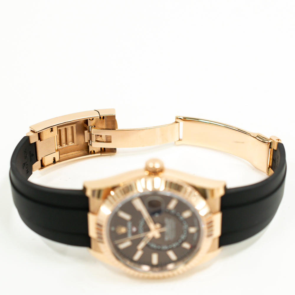 Rolex Sky-Dweller 336235