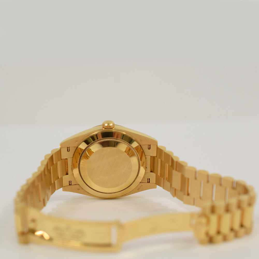 Rolex Day-Date 40 228238A