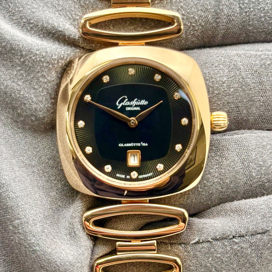 Glashutte Pavonina 1-03-01-28-05-14